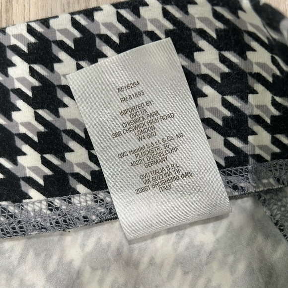 Denim & Co Active Stretch Athletic Leggings Side Pocket Black Houndstooth Size M - Picture 7 of 9